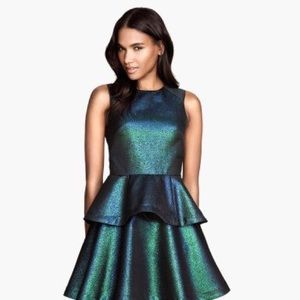 3/$30 ⭐ Express Green Blue Shimmer Peplum Top